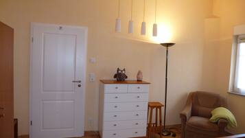 1 Schlafzimmer, Schreibtisch, Bügeleisen/Bügelbrett, kostenloses WLAN