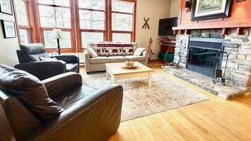 Smart TV, fireplace, stereo, printers