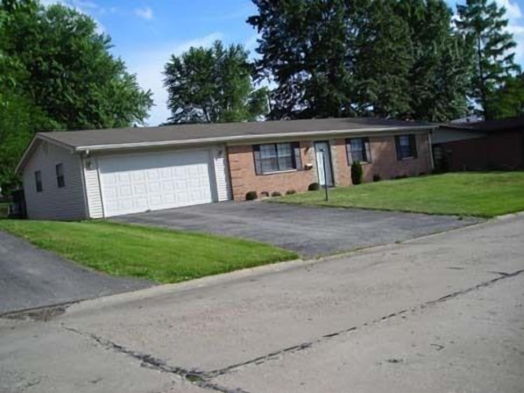3 bedroom home near St. Louis