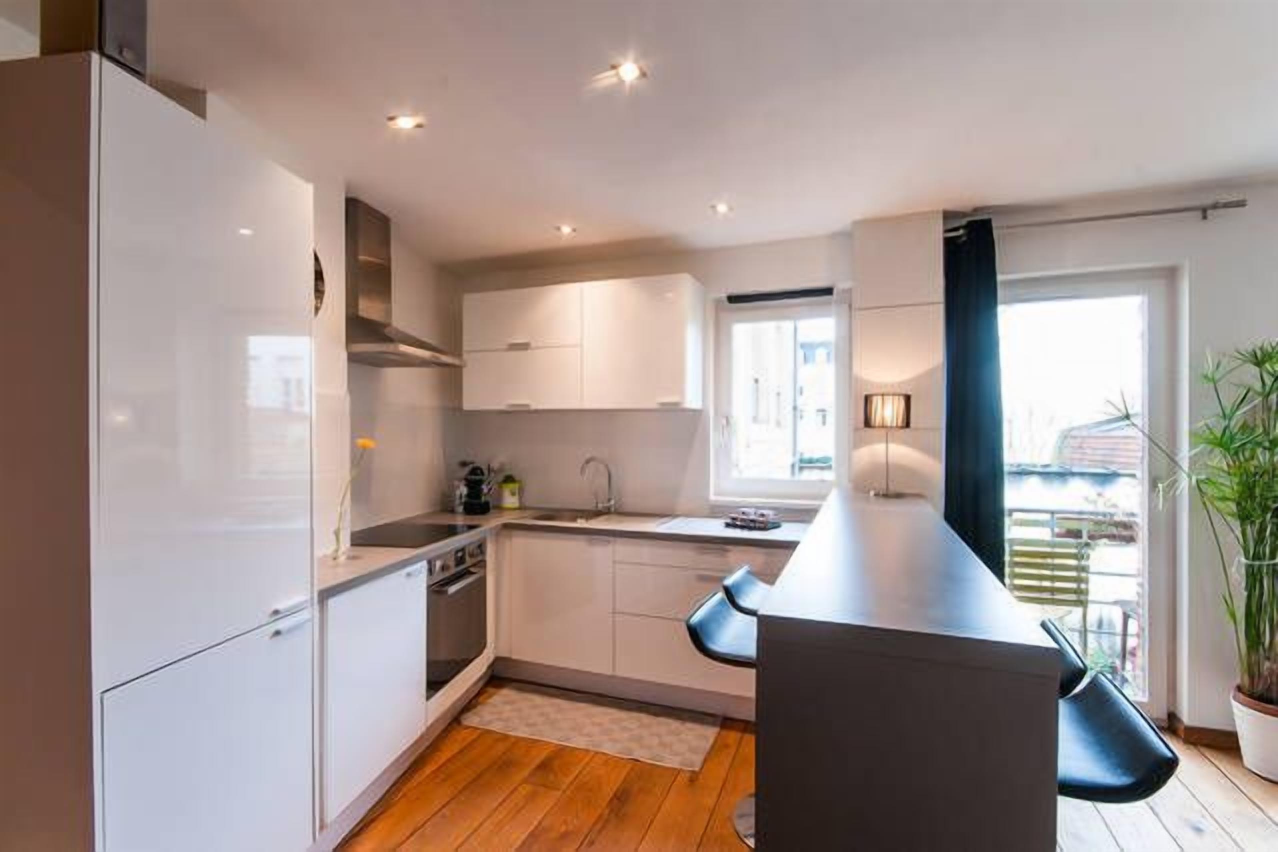 Superb T2 in the heart of old Lille with balcony