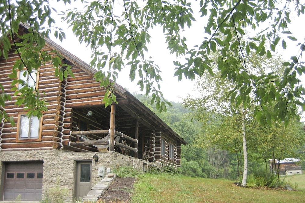 Fallview Cabin PA Grand Canyon - Wellsboro & Finger Lakes Wineries - Corning NY