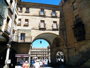 Point of interest - Calle quinta D, Historic Center of Salamanca, new apartment (Salamanque)