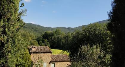 Attractive Renovated Stone Mill House, Lovely Private Pool, Sleeps Max 5 People.