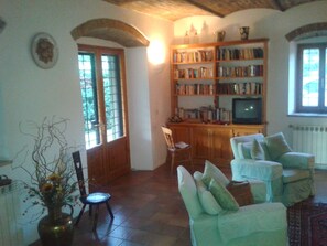 Cheminée, lecteur de DVD