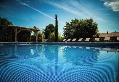 Spacious holiday cottage with pool and panoramic view
