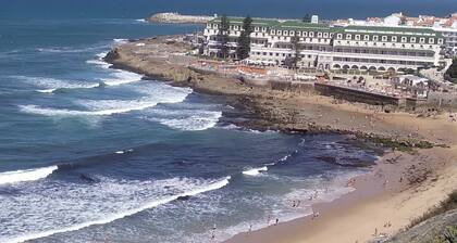 Luxus-Wohnung mit Blick auf das Meer, Kinderspielplatz und Pool