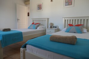 4 slaapkamers, een kluis op de kamer, een bureau