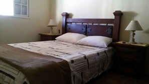 2 chambres, fer et planche Ă repasser, Wi-Fi gratuit