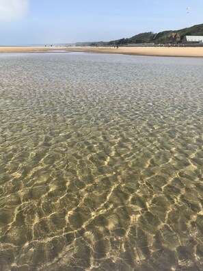 Beach nearby - Boutik'Home - 3-room apartment for 4 people on the seafront (Vierville-Sur-Mer)