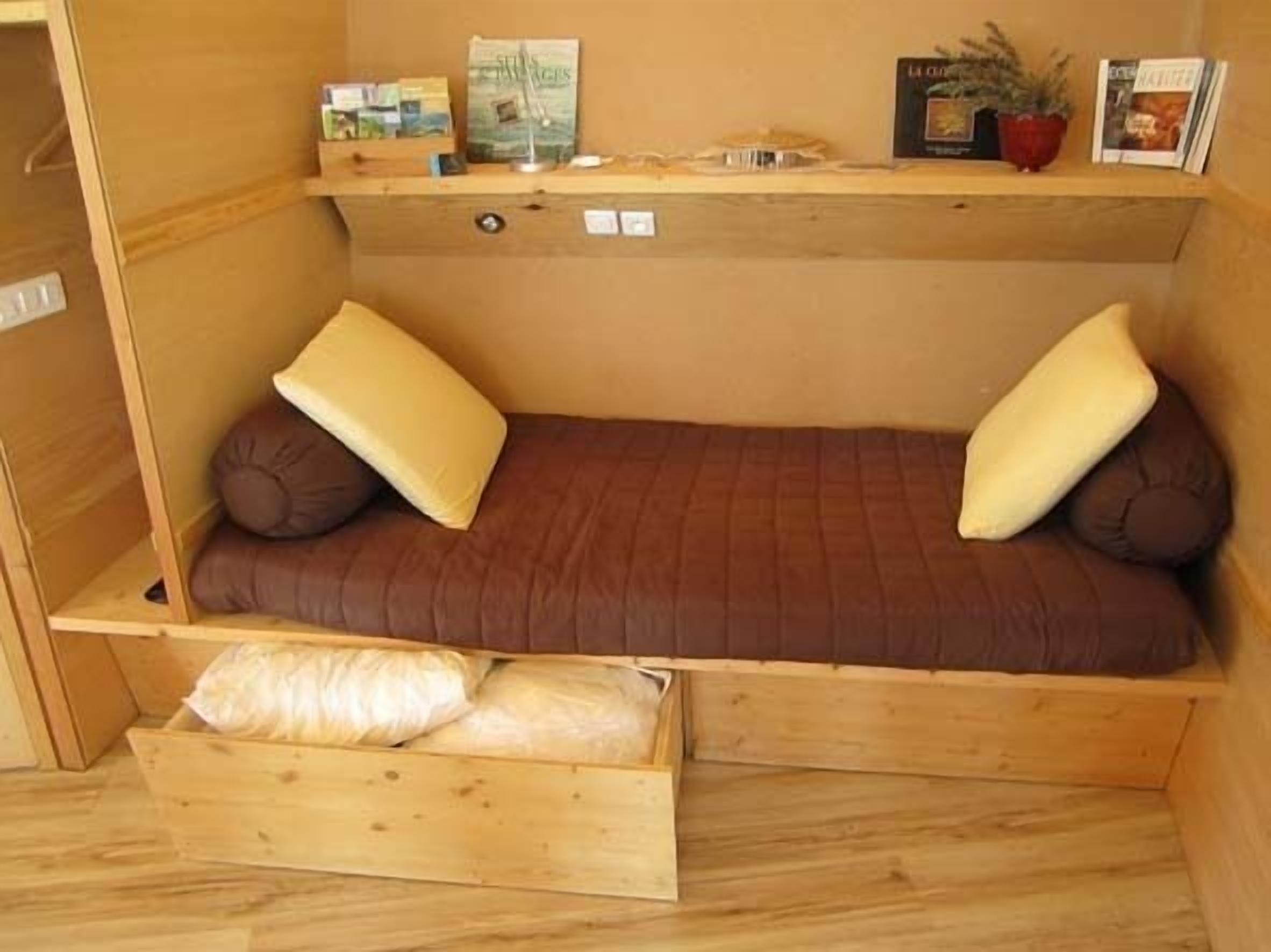 Poégîte l'Oreillette in the heart of ecohabitat