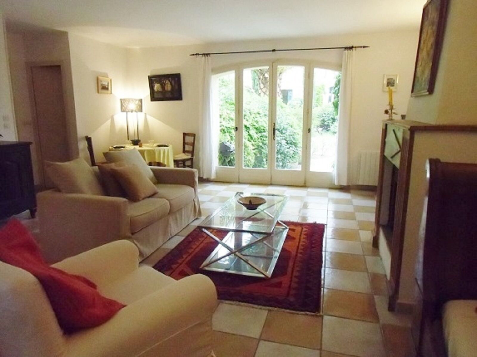 MATINES-A FRENCH WAY OF LIVING - BREAKFAST IN THE GARDEN, WINE around the Pool