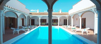 Luxury Large 8 Bedroom Private Villa with Pool and Floodlit Tennis Court