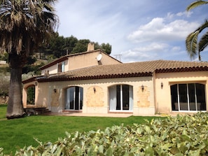 Exterior - Hauts de Bandol, 10 people, air-conditioned rooms, 230m2 (La Cadière-D'azur)