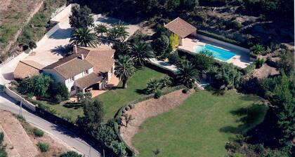 Hauts de Bandol, 10 people, air-conditioned rooms, 230m2