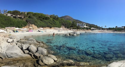 Family-friendly Villa Capo Boi, 50 meters to private beach