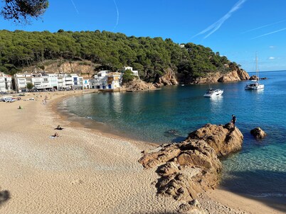 Peaceful family villa with private pool & magnificent views, nr. perfect beaches