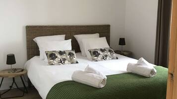 3 chambres, Wi-Fi, draps fournis