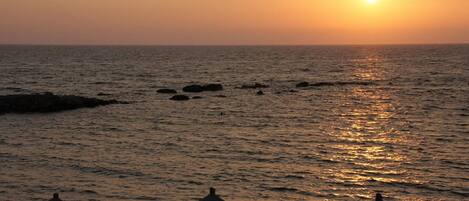 Beach nearby, sun-loungers