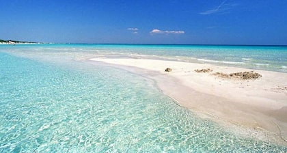 Villa zu 80 Metern vom Strand (Sand)