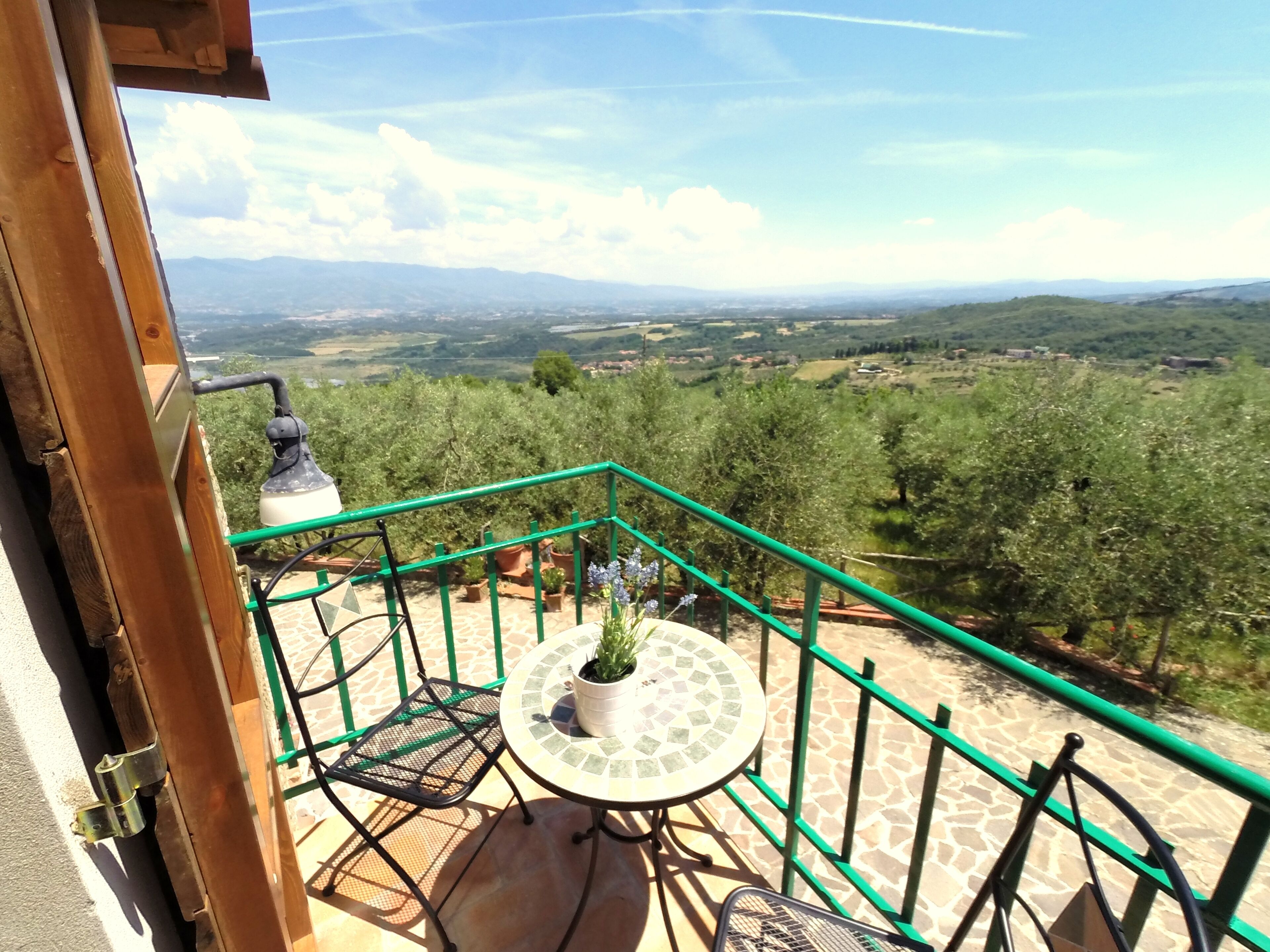 Ökovilla in Chianti overlooking the Valdarno