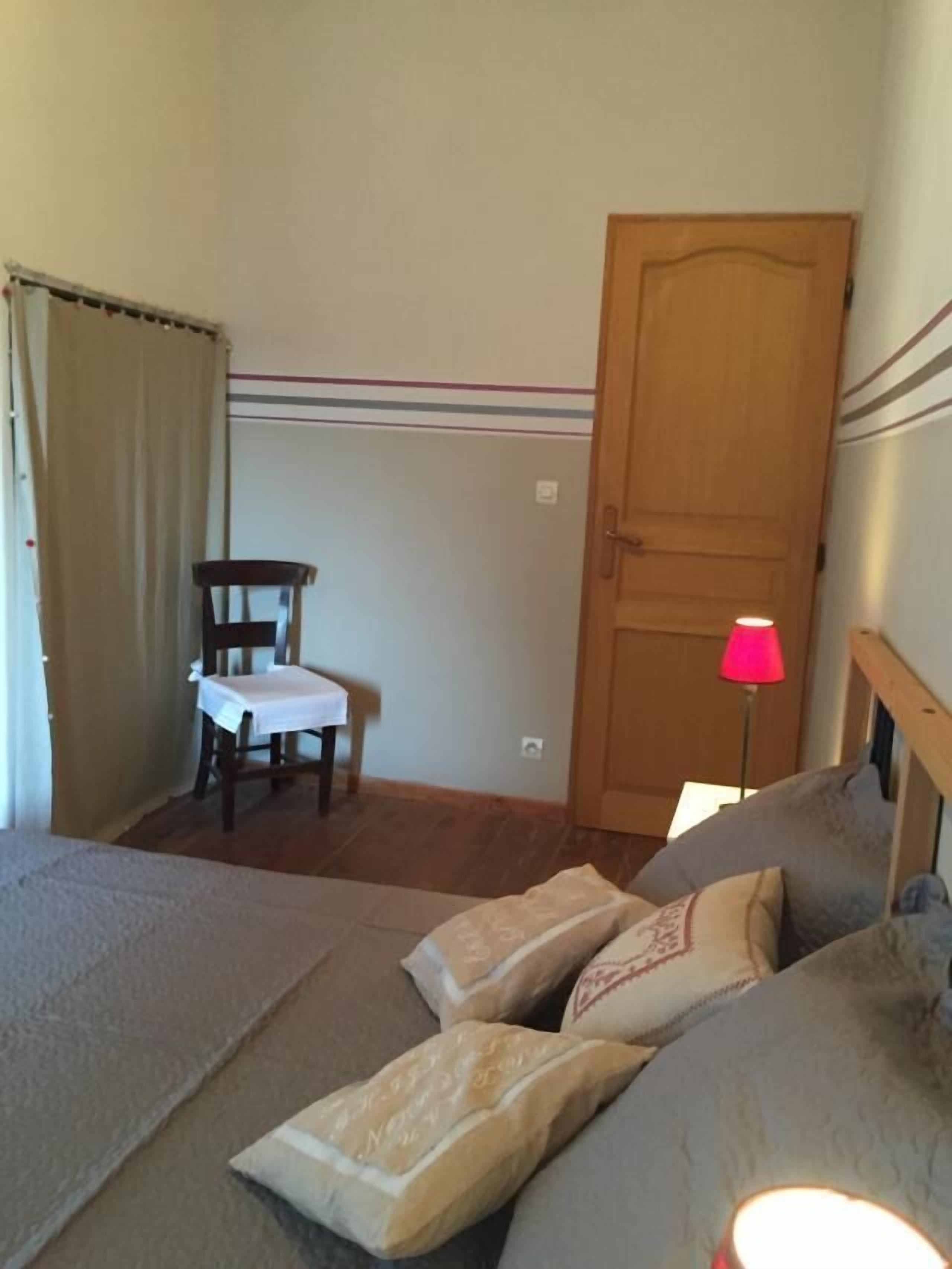 Authentic vineyard house near Carcassonne and the Canal du Midi