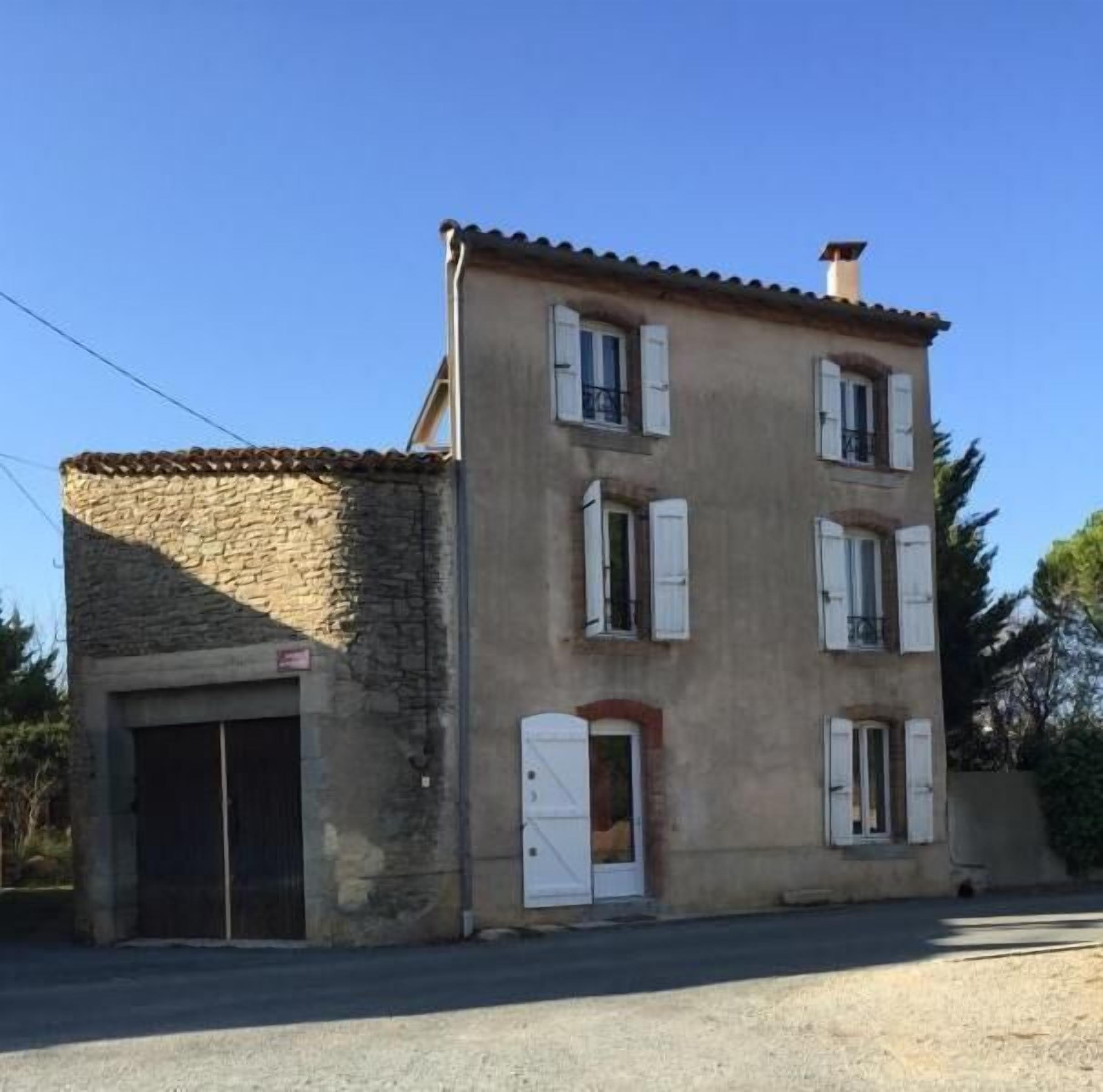 Authentic vineyard house near Carcassonne and the Canal du Midi