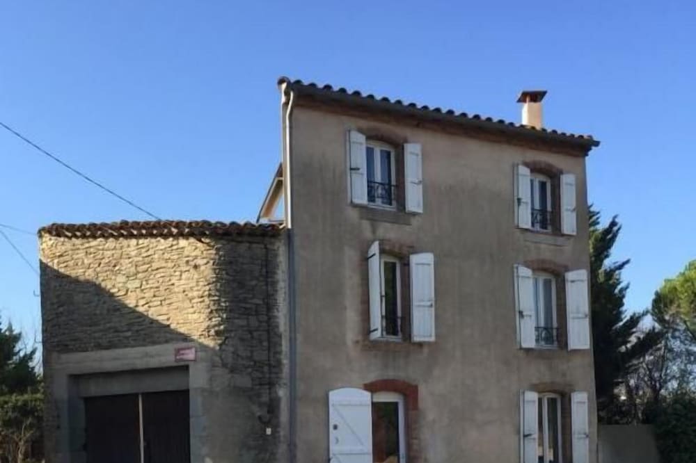 Authentic vineyard house near Carcassonne and the Canal du Midi