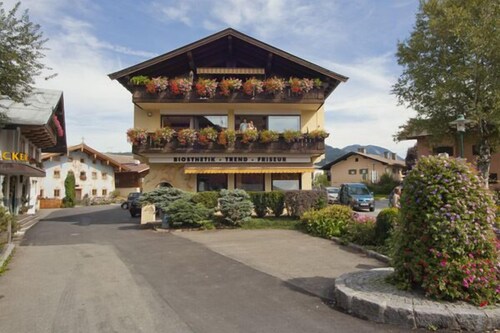 Fantastic exclusive apartment in the center of St johann in tirol