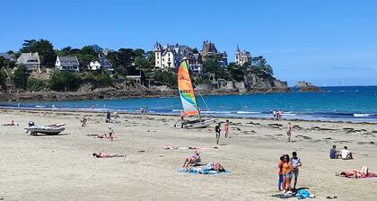 Magnifique maison de 5 chambres avec piscine privée.