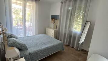 4 Schlafzimmer, Bügeleisen/Bügelbrett, Reisekinderbett, kostenloses WLAN