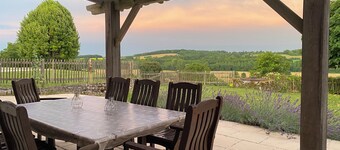 Traditional French farmhouse for 10 guests, private pool, stunning country views