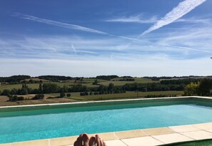 Piscina externa, piscina aquecida