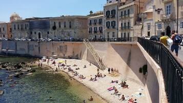 Playa en los alrededores