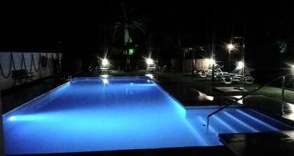 CASA AMBAR 75 m² mit Pool, Fahrraeder, Kayak, Klimaanlage,Heizung,Safe und Wifi.