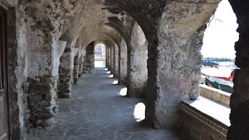 Enceinte de lâhĂ©bergement
