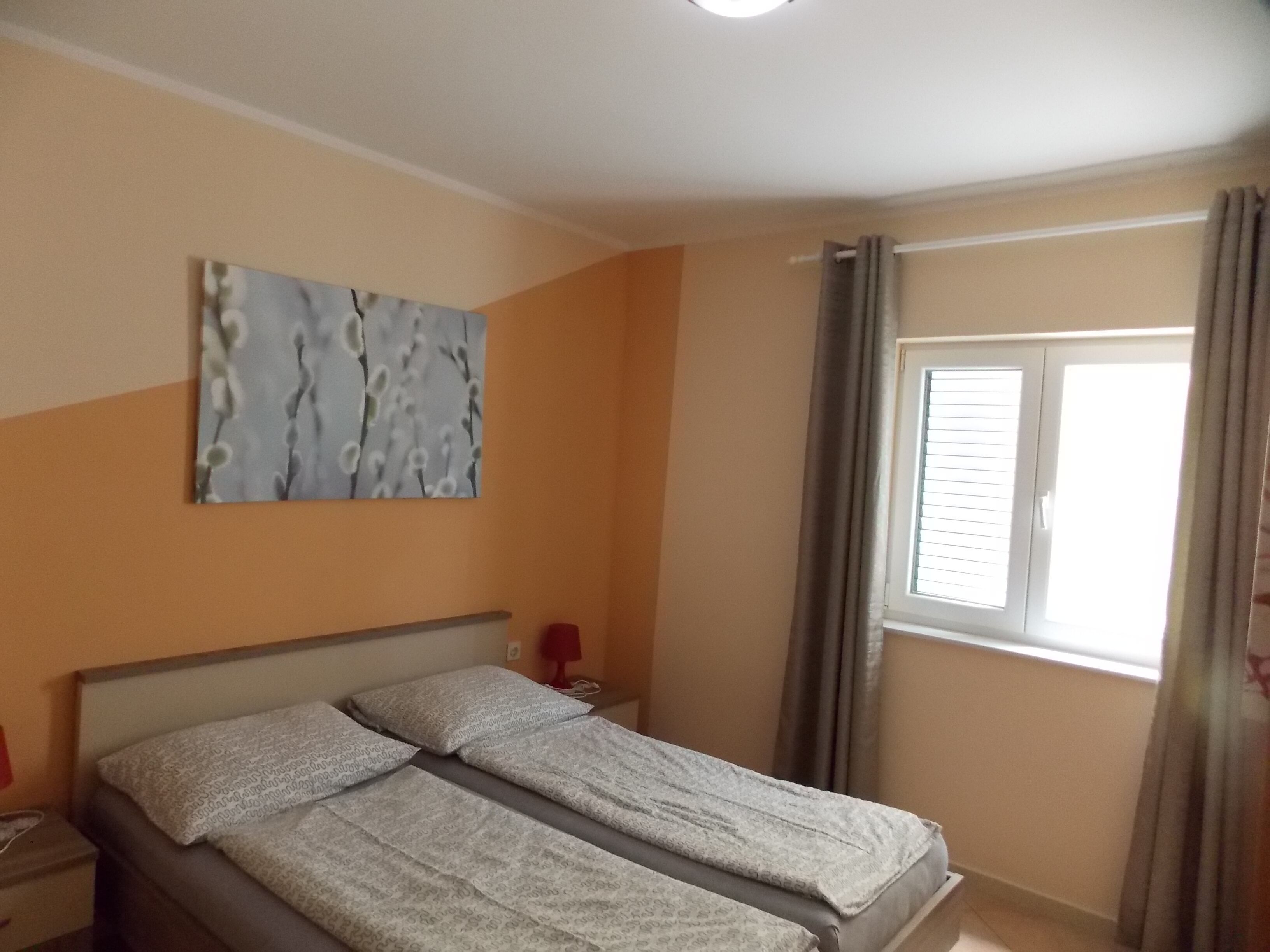 Directly on the sea - Apartments Vivien in Kustici