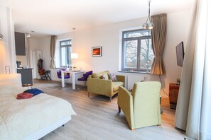 In-room safe, travel crib, free WiFi, bed sheets