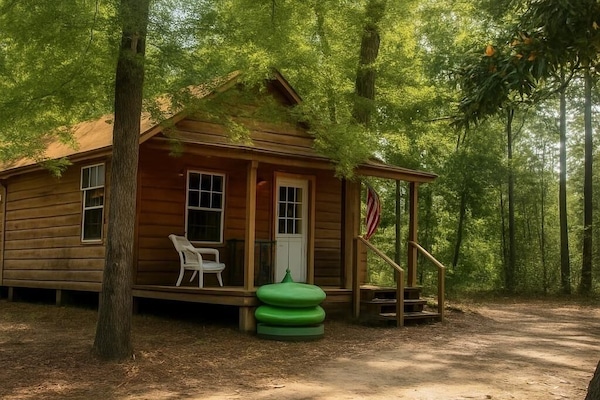 Scarlet cabin