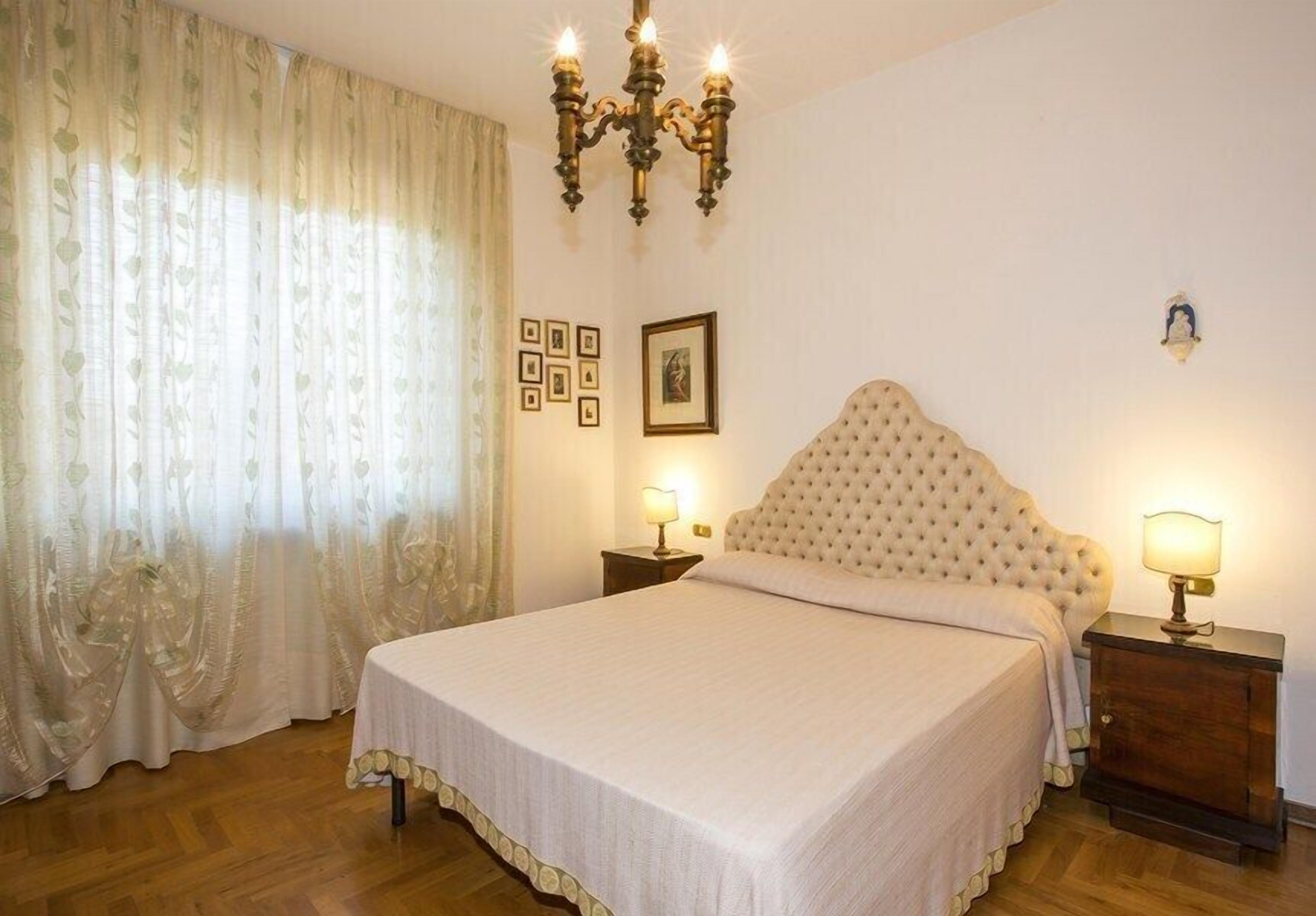 Apartment in Villa Tuscany