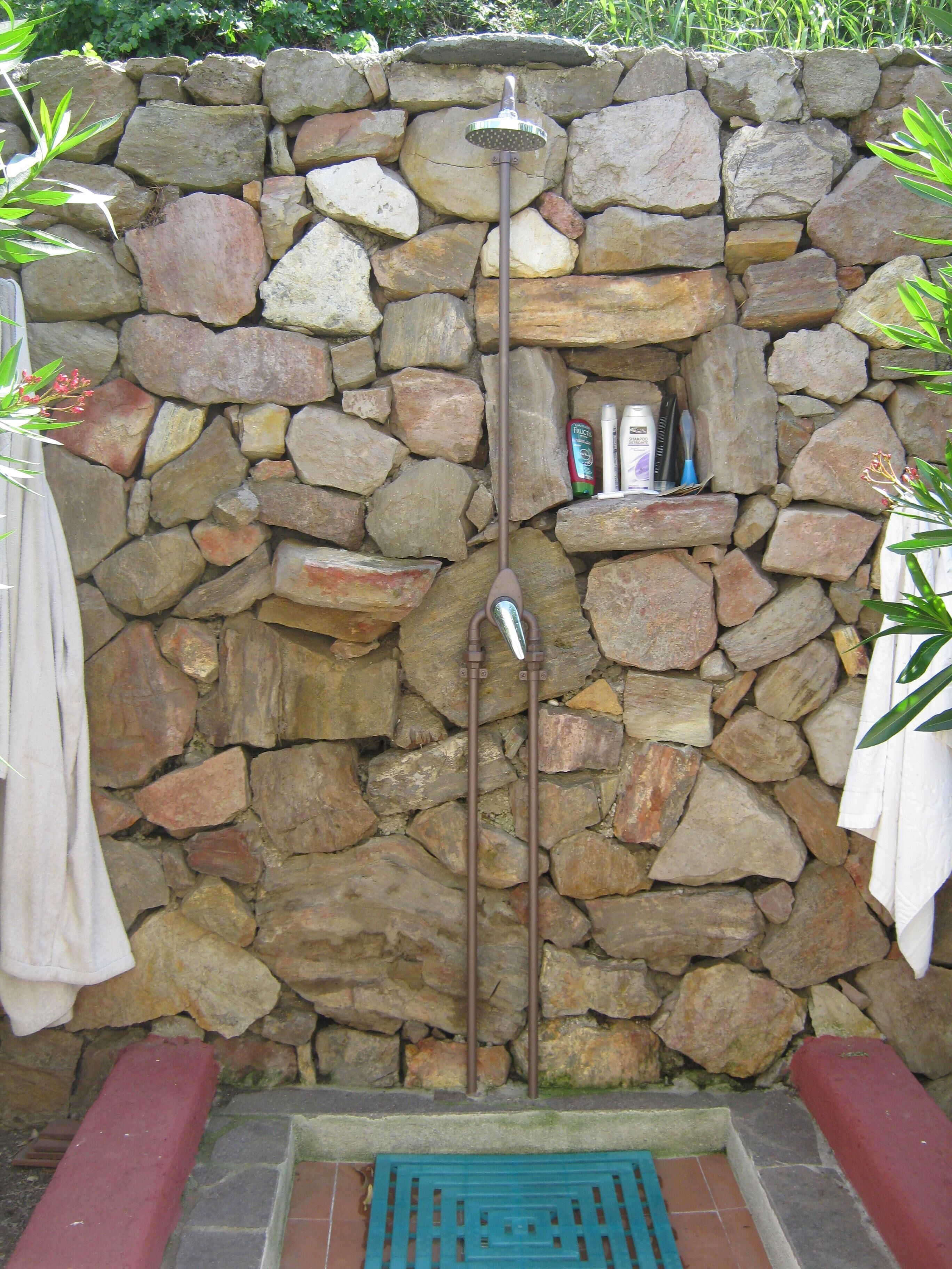 Luxury apartment with swimming pool and panoramic view