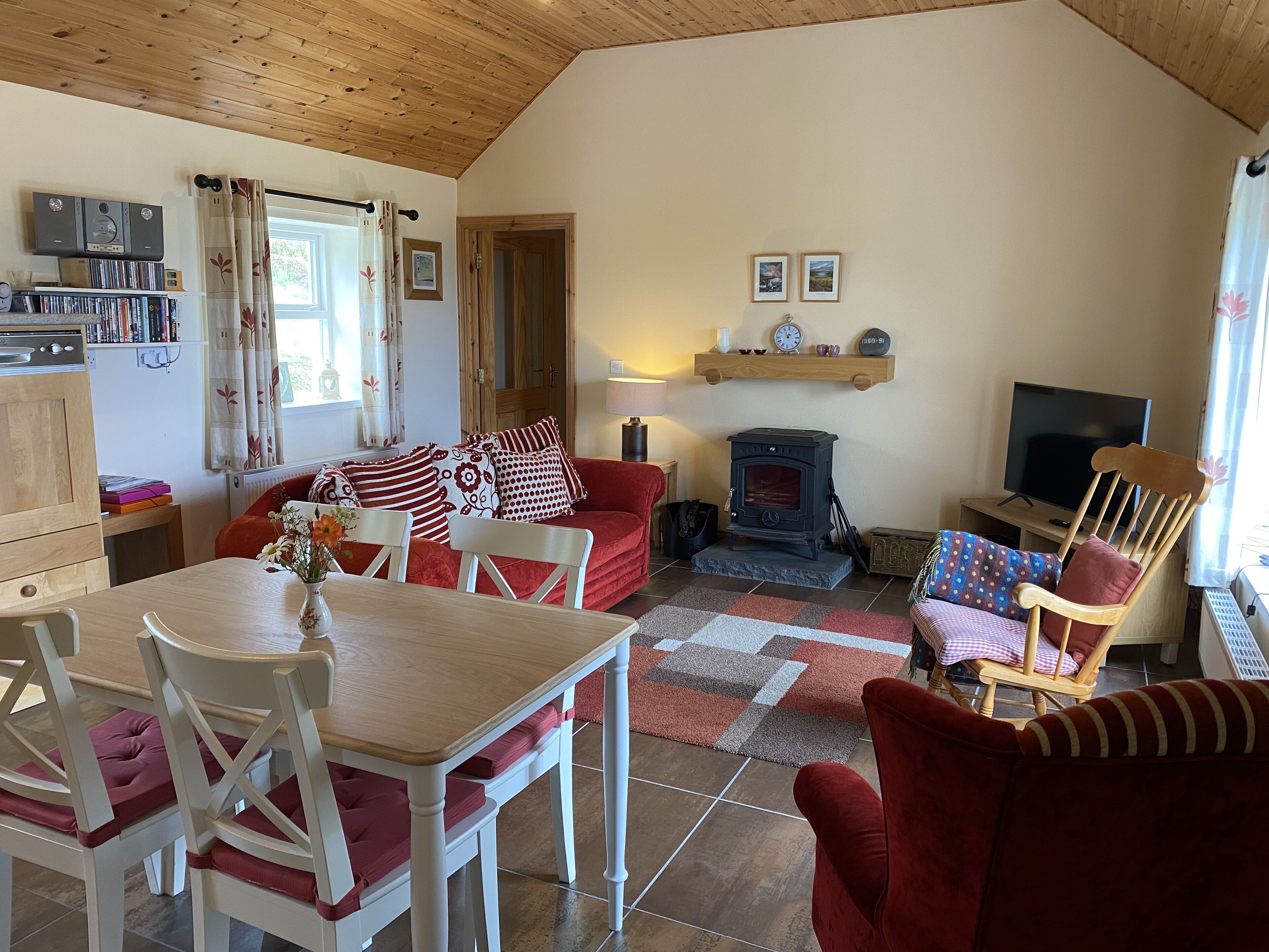 Donegal Cottage, Panoramic Sea Views, On Wild Atlantic Way