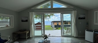 Playa fresco y limpio Cottage frontal