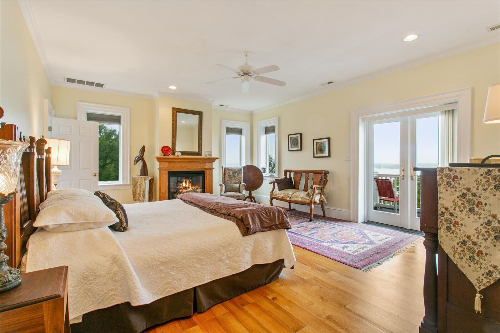 4 多间卧室、熨斗/熨衣板、旅行婴儿床、免费 WiFi