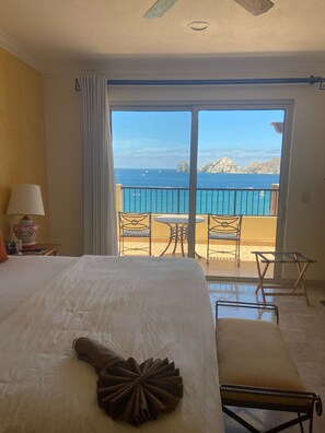 2 slaapkamers, een strijkplank/strijkijzer, gratis wifi, beddengoed