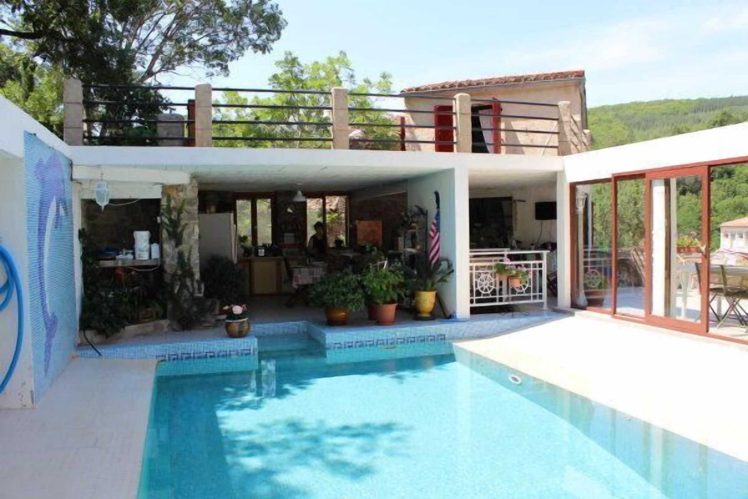 Cottage small mountain village, POOL shared nature / calm / comfort, 2-5 pers