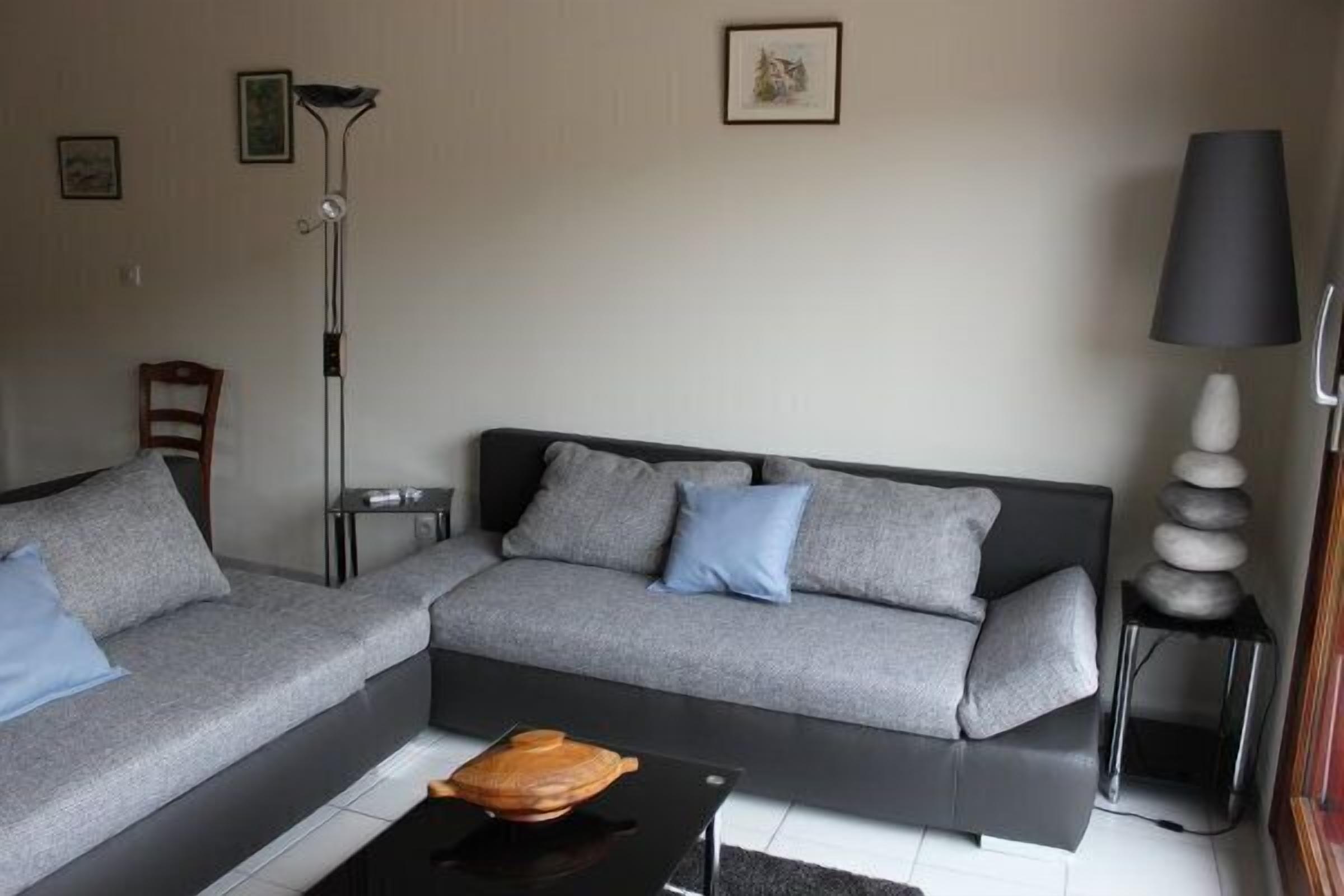 Cottage small mountain village, POOL shared nature / calm / comfort, 2-5 pers