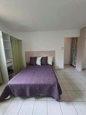 Room - Sssssssssssssssssssssssssssssss (Le Gosier)