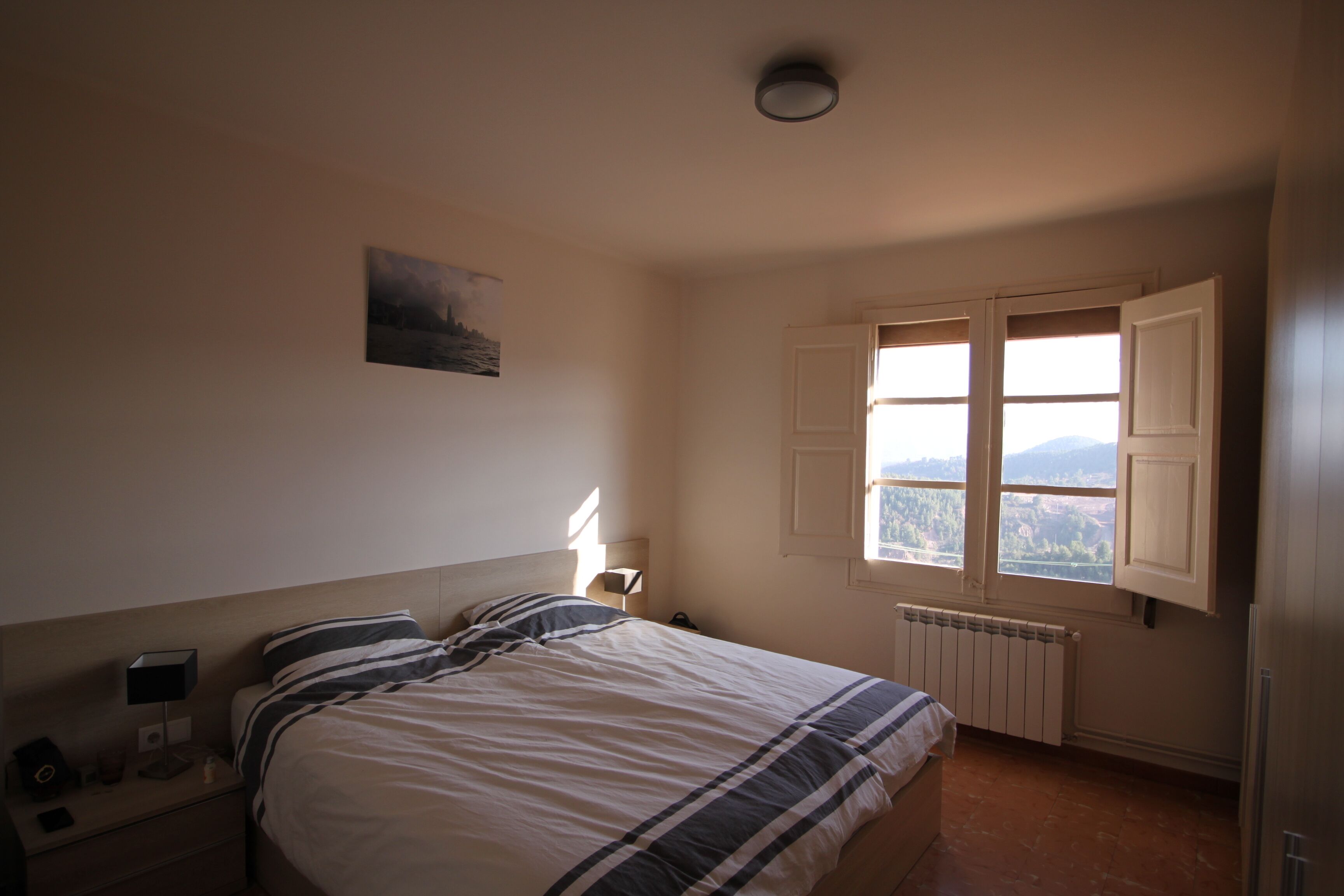 Market Square Apartment In Historic Cardona