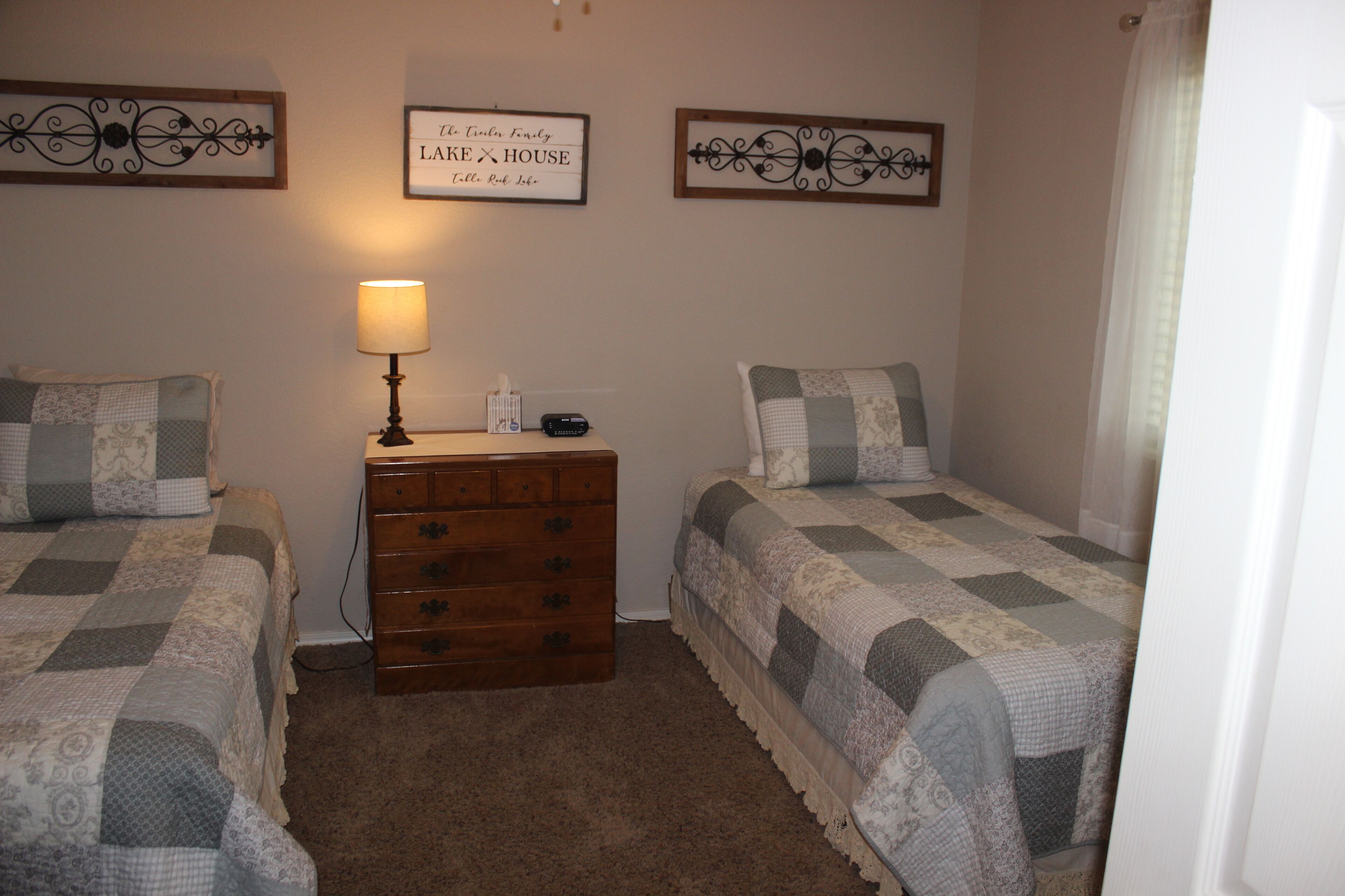 Fabulous Patio View Overlooking The Main Channel Of Table Rock Lake