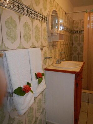 Handtücher, Toilettenpapier